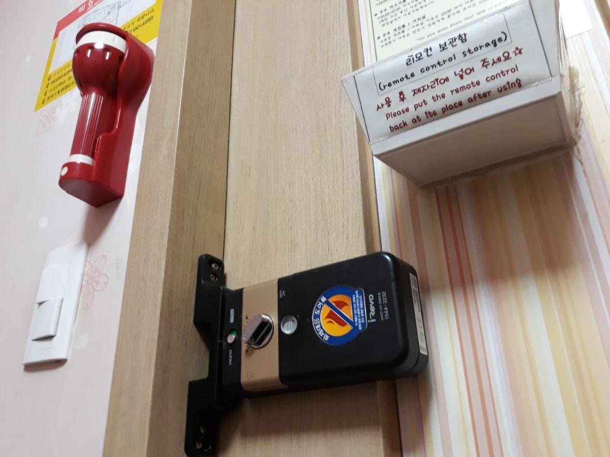 ウィズ ゲストハウス 釜山広域市 エクステリア 写真